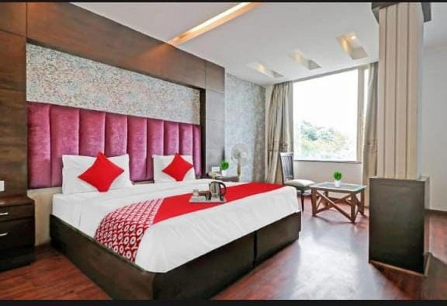 Hotel Royal Paradise By Kdson New Delhi Extérieur photo