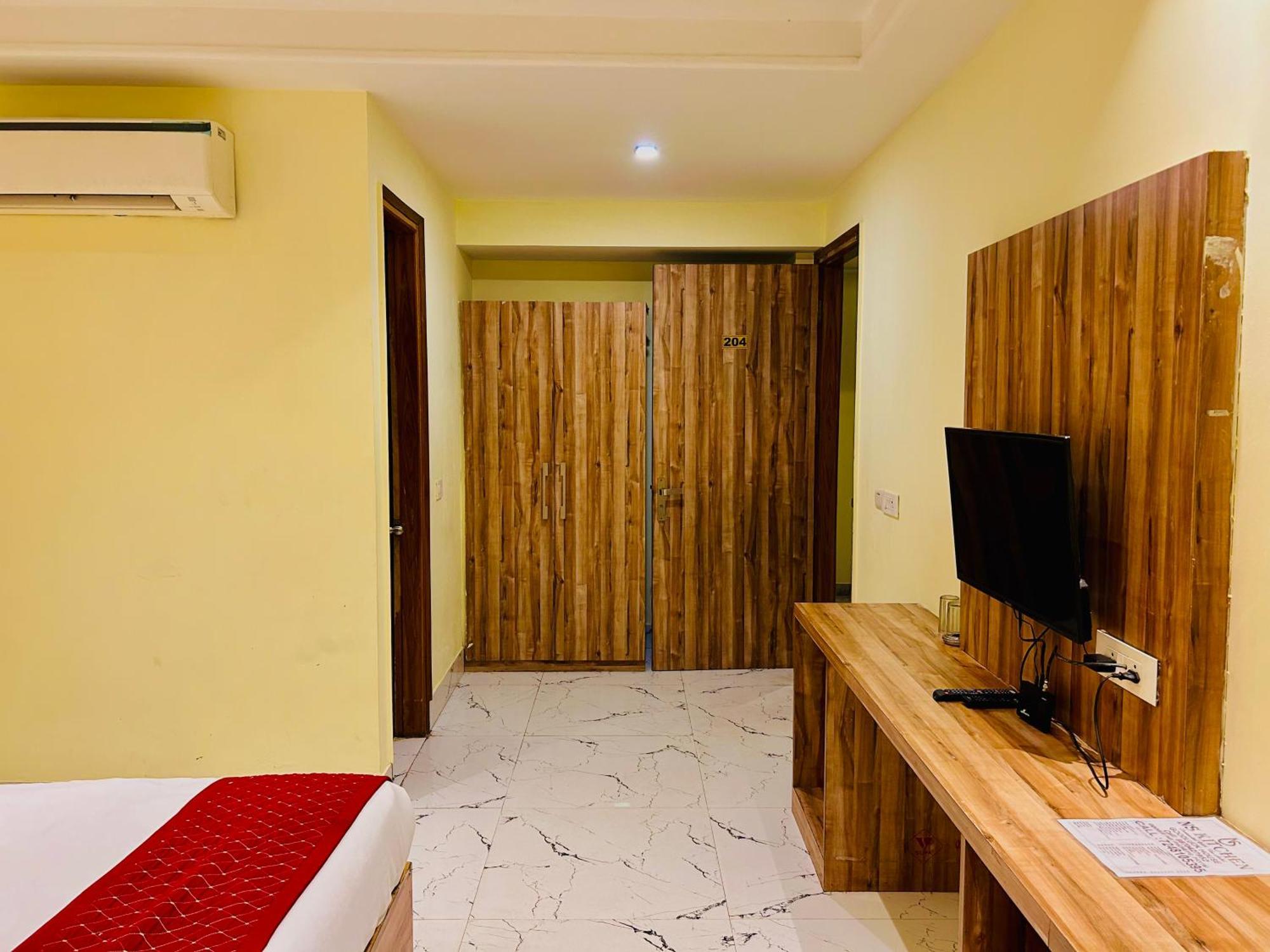 Hotel Royal Paradise By Kdson New Delhi Extérieur photo