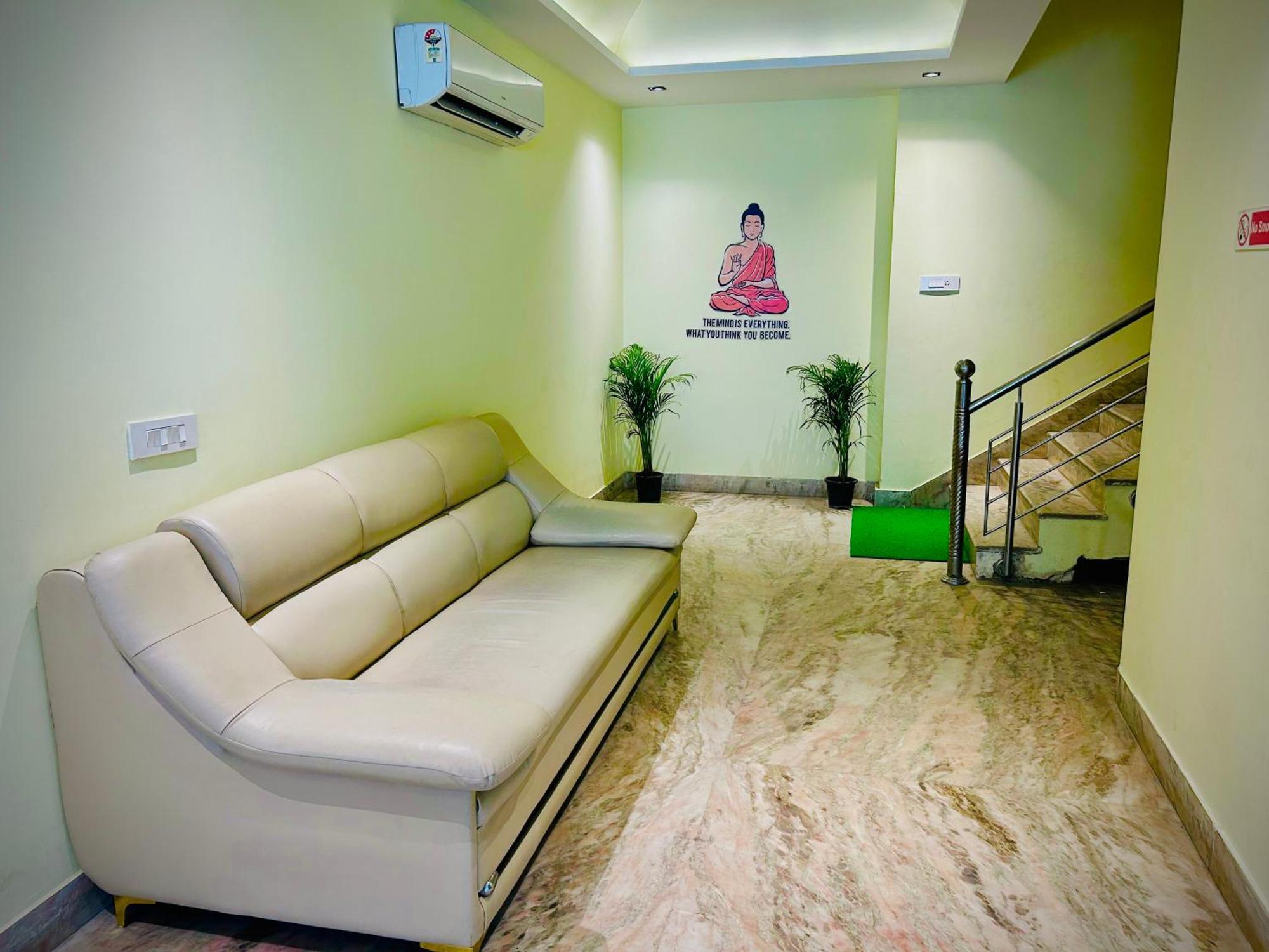 Hotel Royal Paradise By Kdson New Delhi Extérieur photo